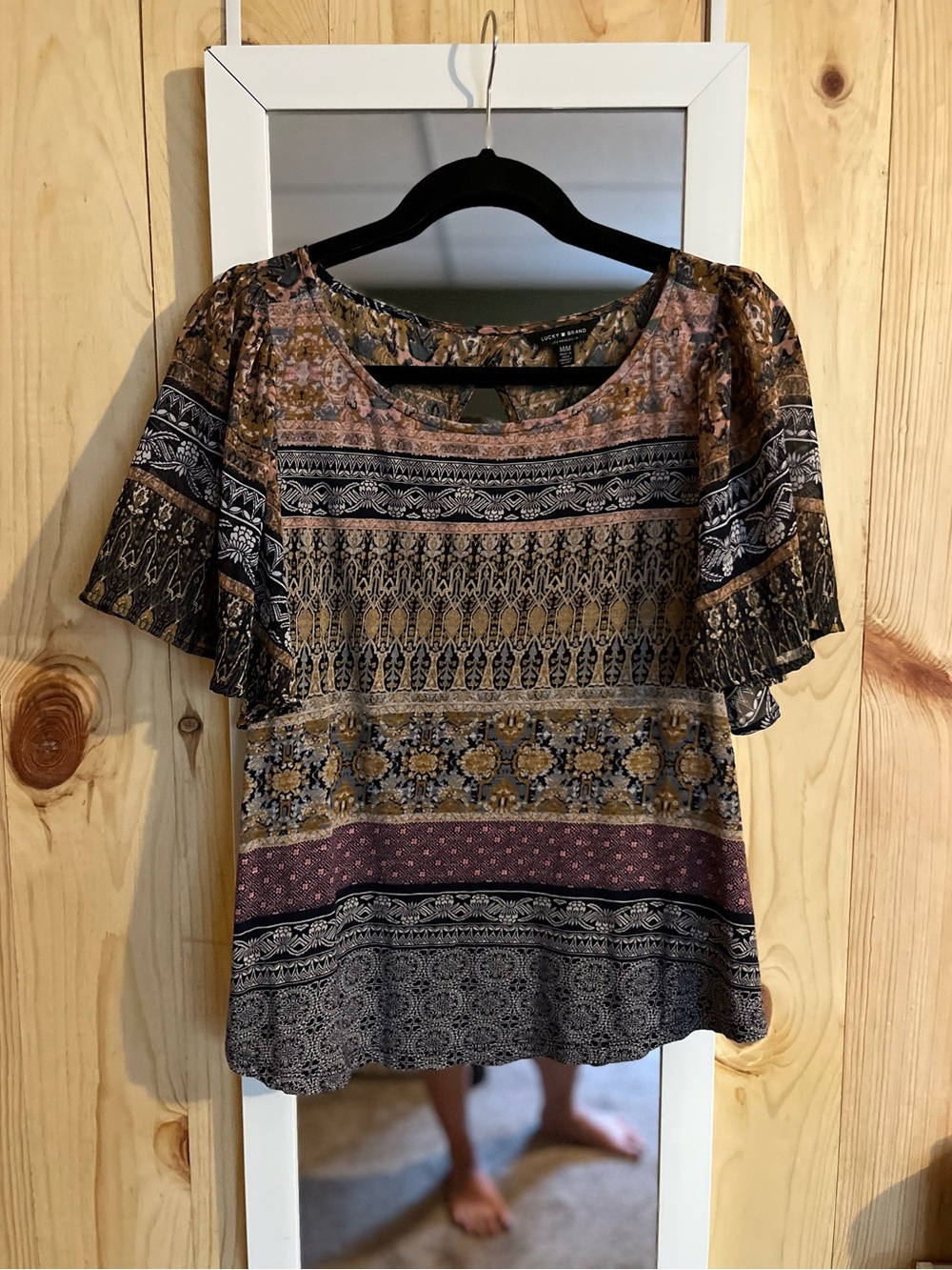 ☀️ $3/15☀️ Lucky Brand Boho Blouse Flutter Sleeves Keyhole Back